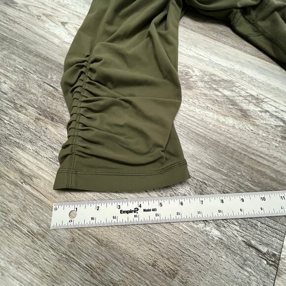 Lululemon Sunset Salutation Green Womens 10 Snakeskin Foldover Leggings - Picture 3 of 12